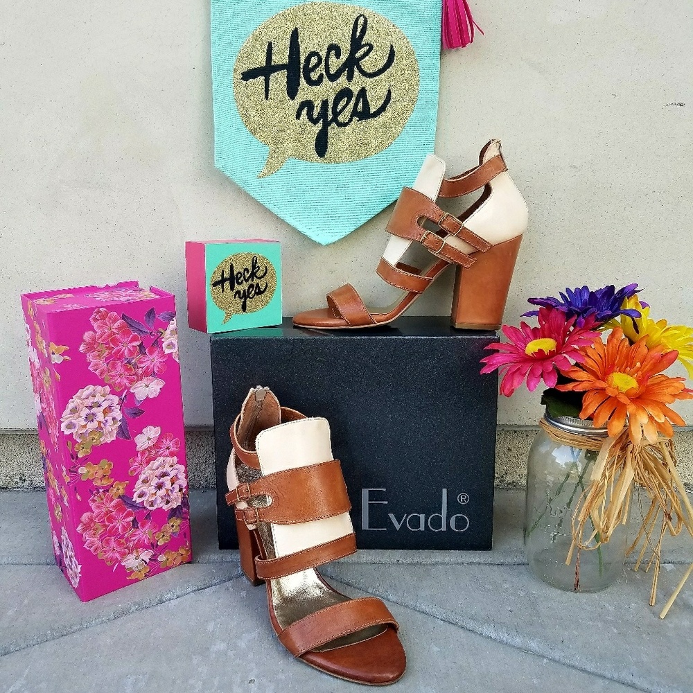 Gorgeous Evado Leather Sandals - Picture 1 of 5